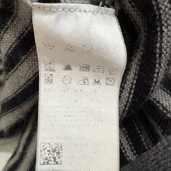 Hugo Boss striped vest - Picture 6 of 6